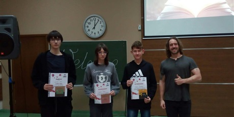 Sukcesy ósmoklasistów w finale "Autumn spelling competition"